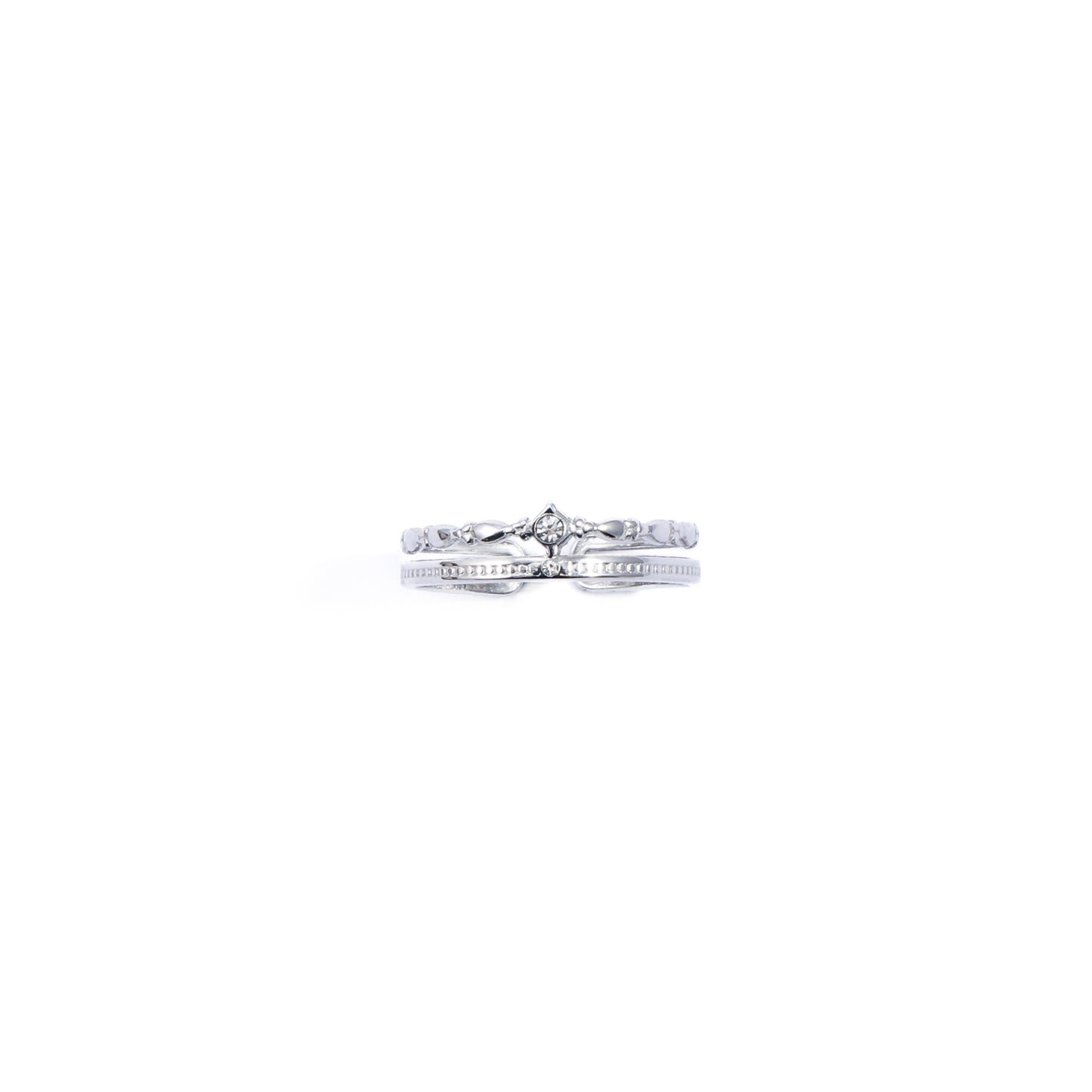 Dainty 2 layer diamante ring