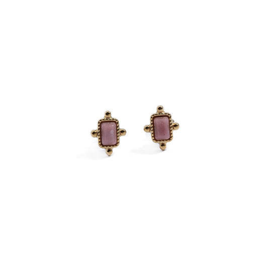 Elizabeth Vintage Stud Earrings