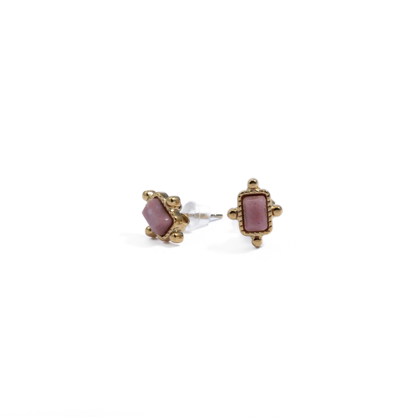 Elizabeth Vintage Stud Earrings