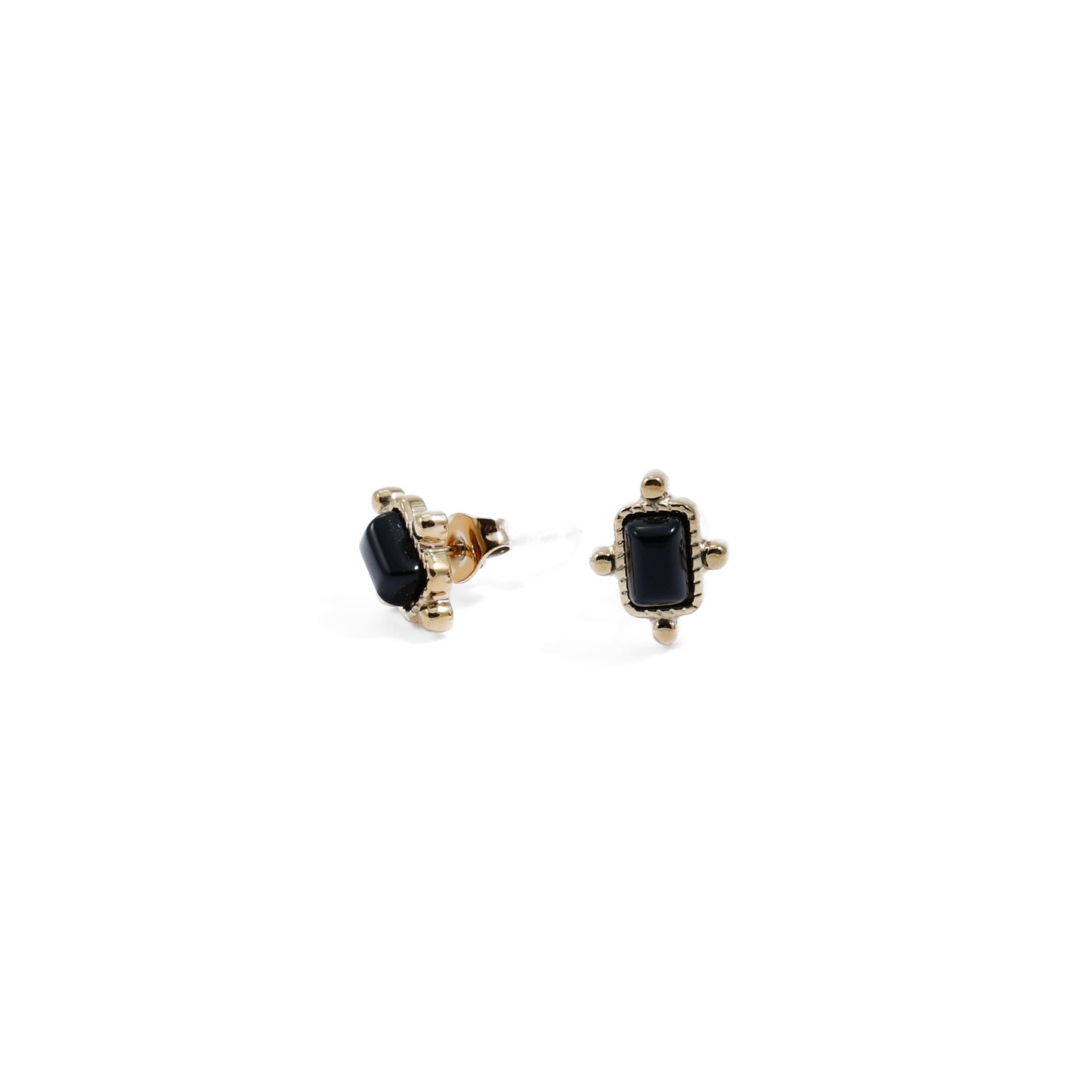 Elizabeth Vintage Stud Earrings